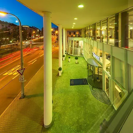 Dorint Kongresshotel MHG